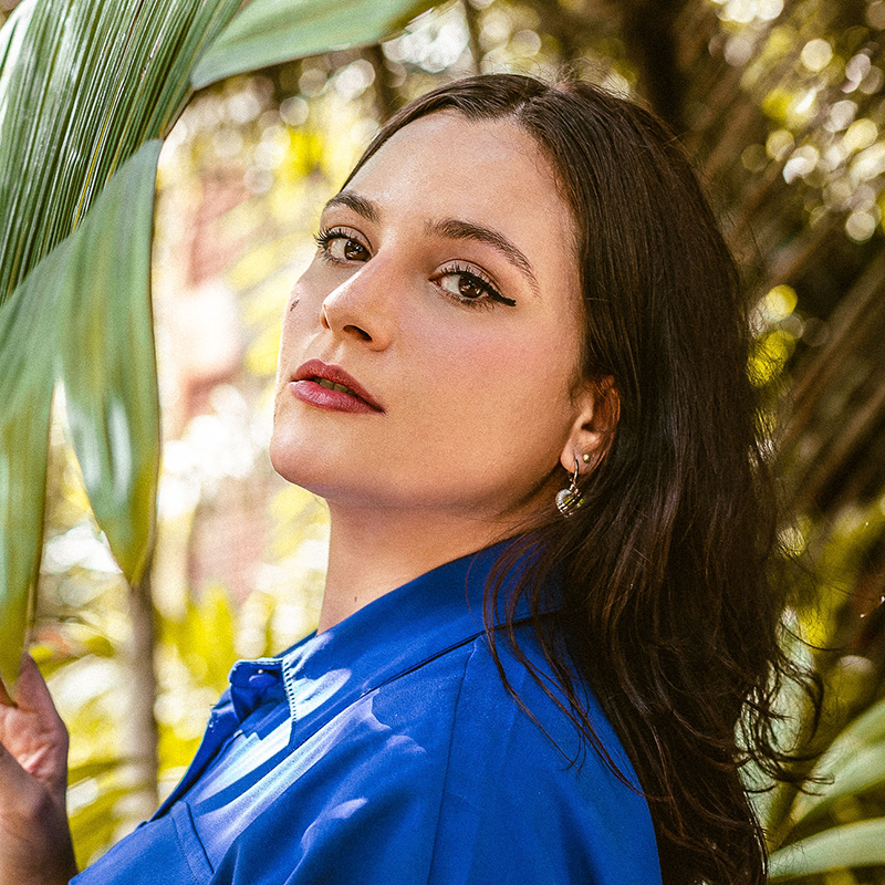 Foto da chef Débora Shornik